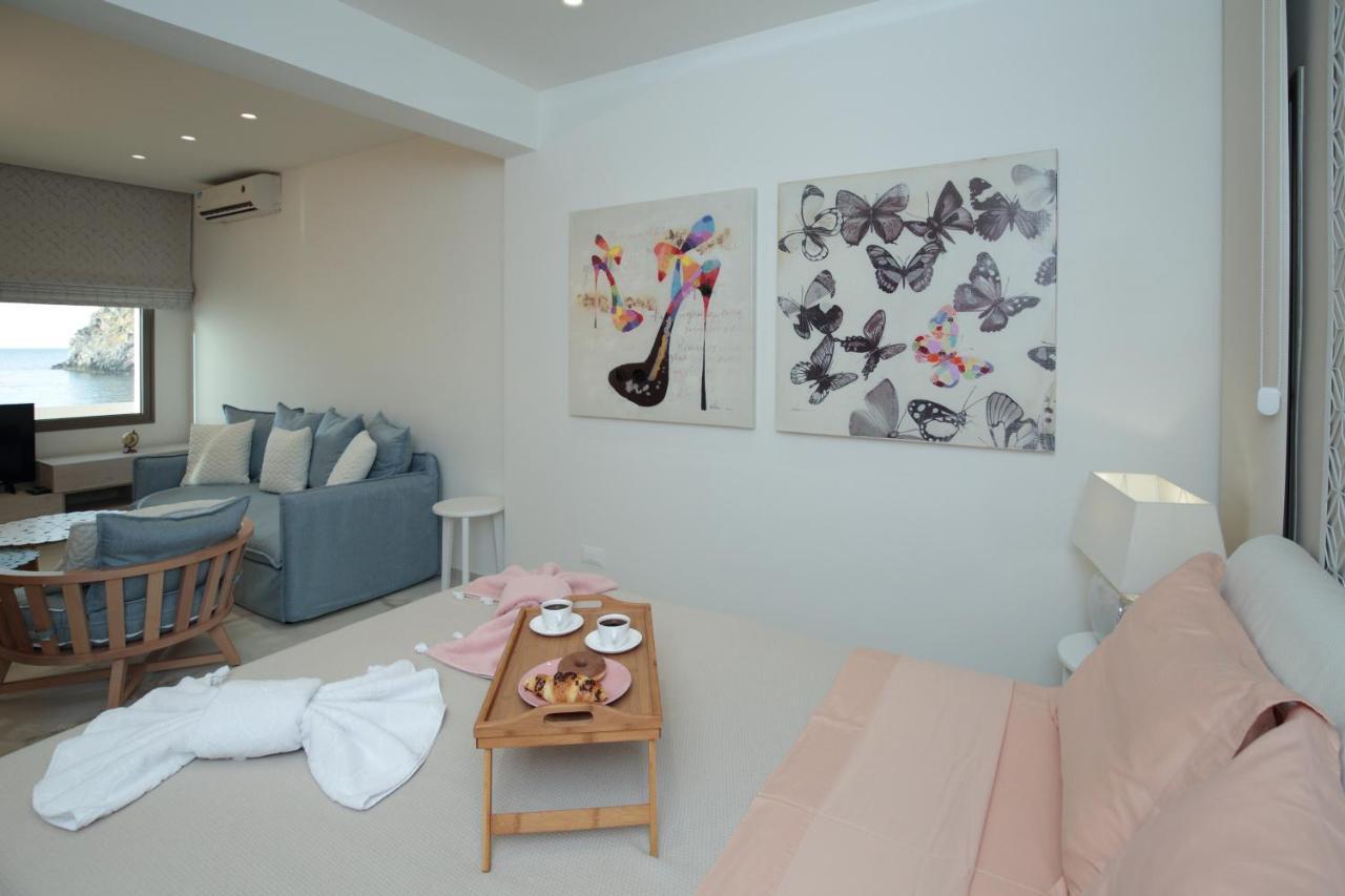 Almyra Seaside House Мохлос Екстер'єр фото