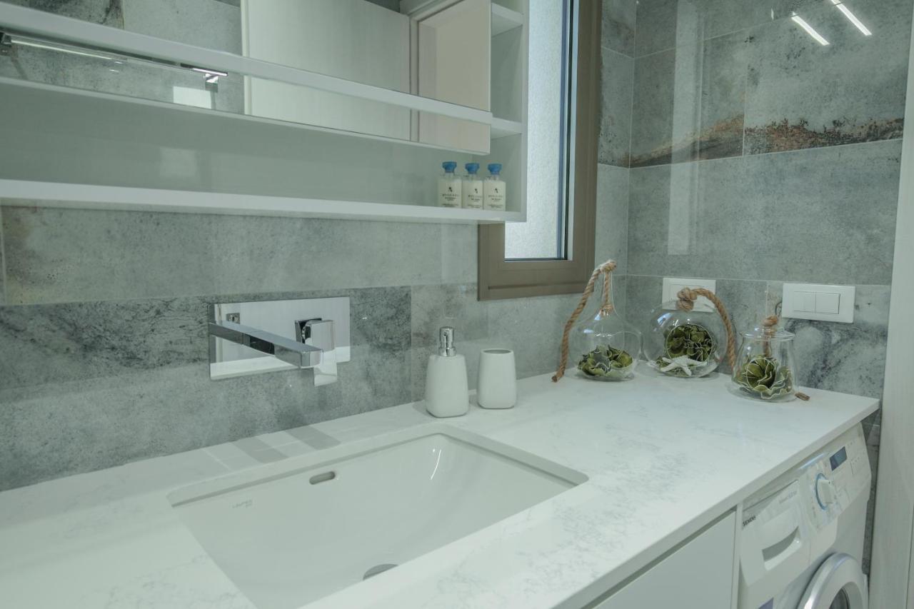 Almyra Seaside House Мохлос Екстер'єр фото